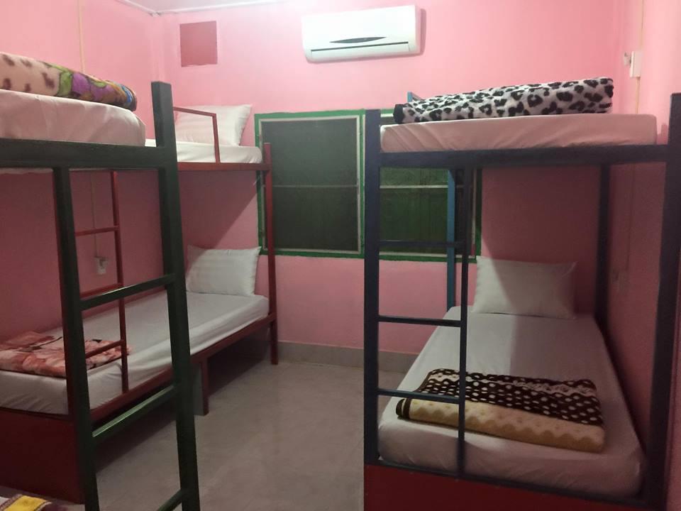 Real Vang Vieng Backpacker Hostel المظهر الخارجي الصورة