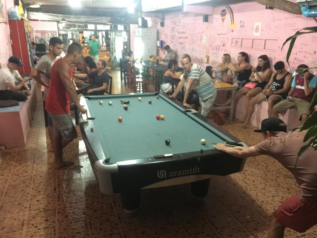 Real Vang Vieng Backpacker Hostel المظهر الخارجي الصورة