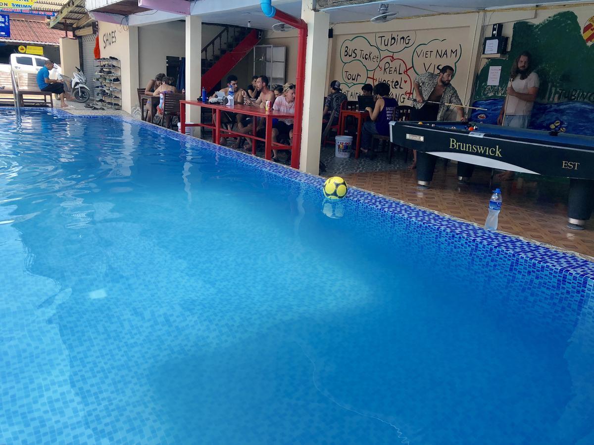Real Vang Vieng Backpacker Hostel المظهر الخارجي الصورة
